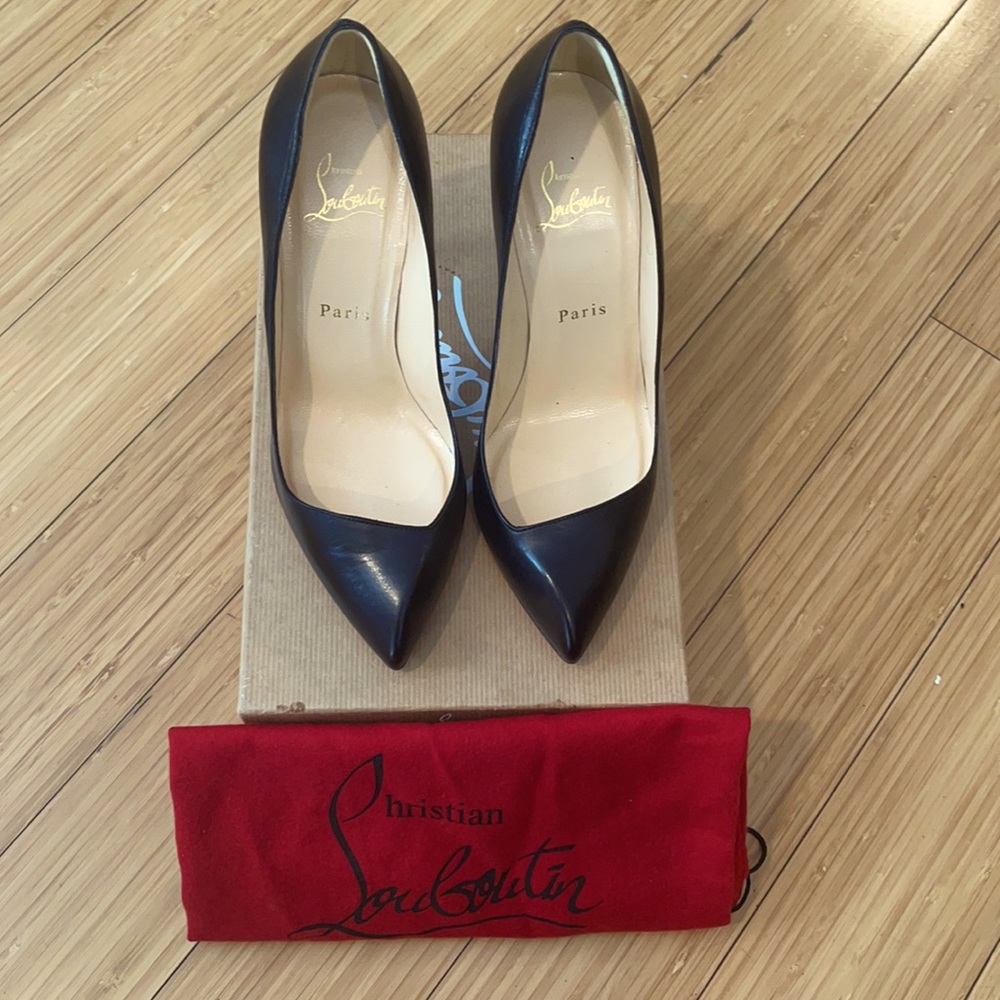 CHRISTIAN LOUBOUTIN PARIS